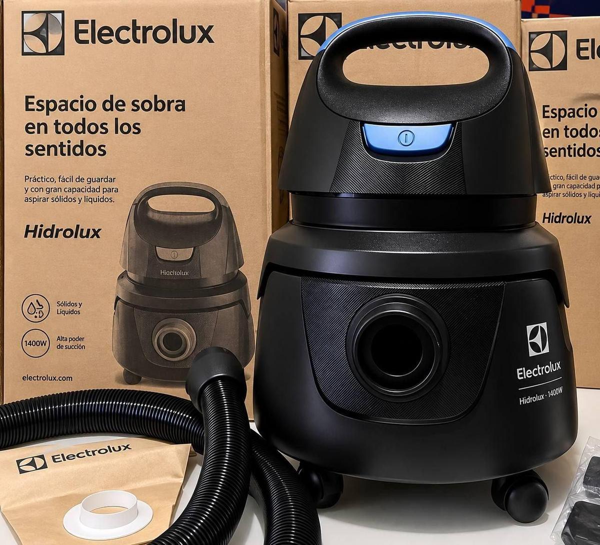 Electrolux Aspirador água pó compacto potente função sopro 1400W 12 L total 5 L util protetor termico AWD01 127V