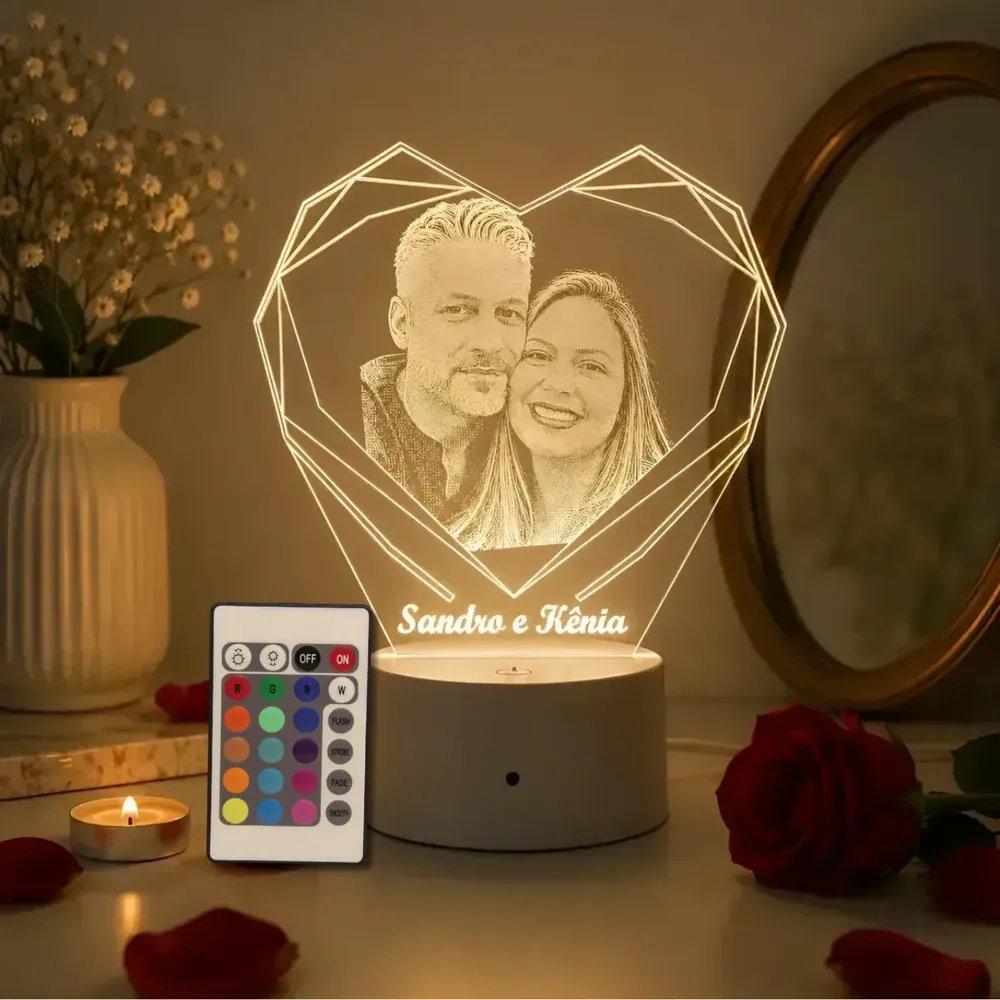 Luminária Led 3d Personalizada Casal Namorados 26cm Preto 16 Cores