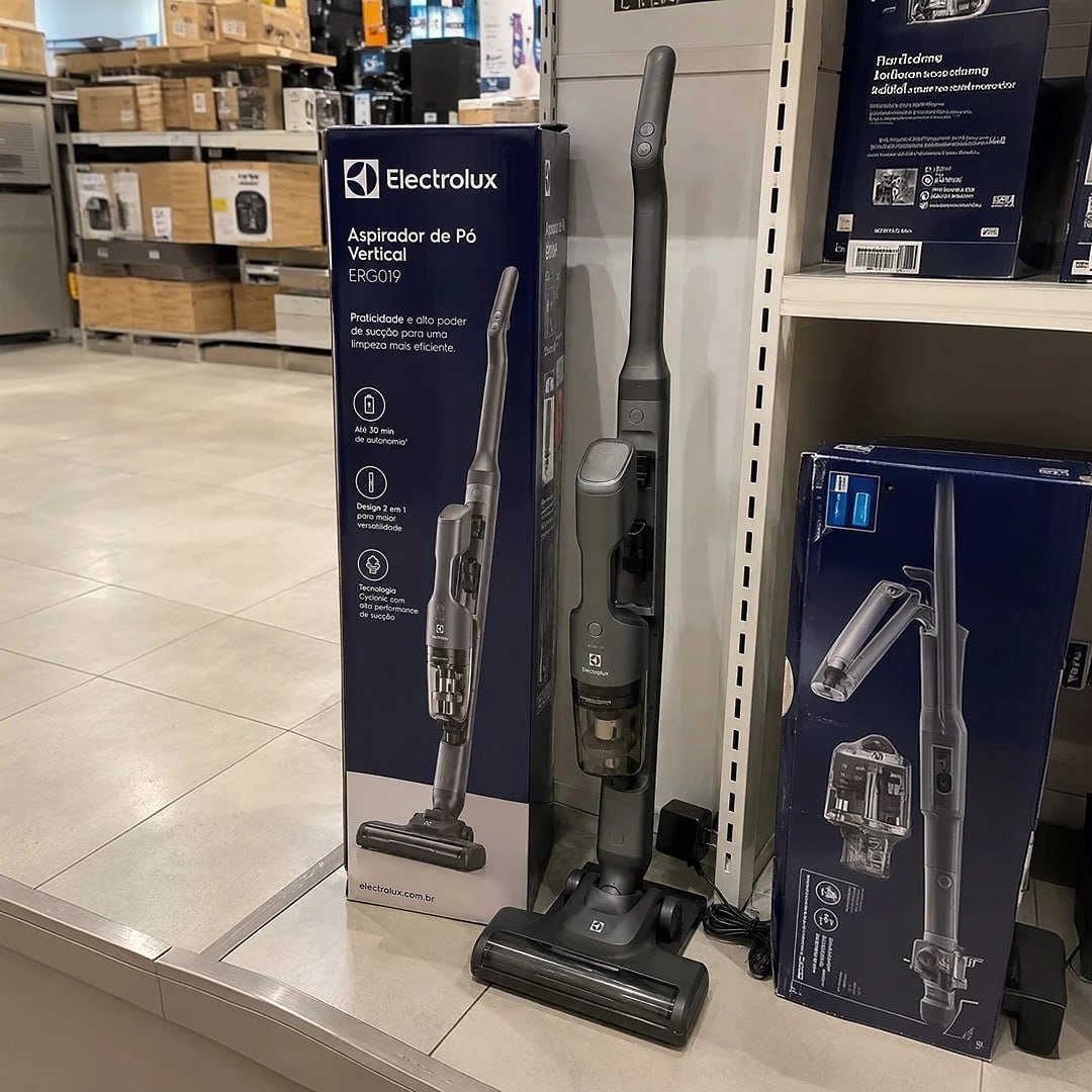 Aspirador de Pó Vertical Electrolux ERG019