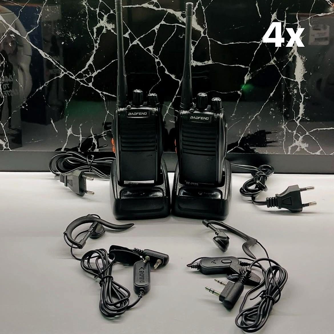 📻 Kit com 4 Rádios Baofeng 777s Walk Talk Comunicador