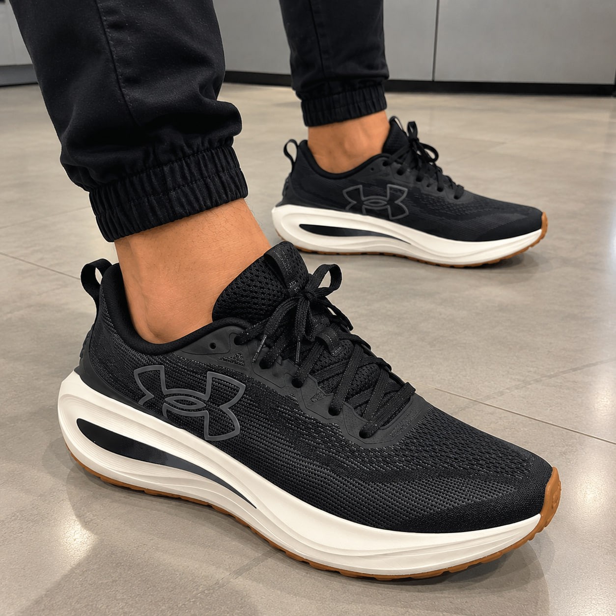 Tênis Masculino Charged Skyline 5 Under Armour