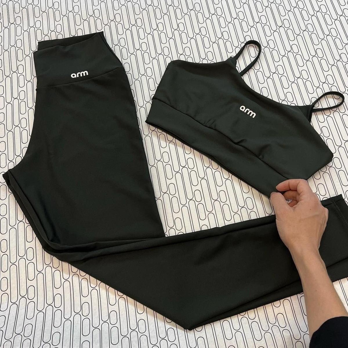 Conjunto Fitness Compact Top e Legging Arm