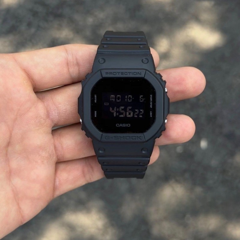 Relógio Casio Masculino G-shock Digital Preto Dw-5600bb-1dr Preto