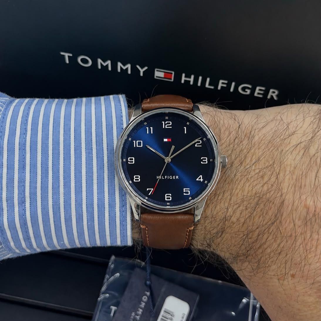 Relógio Tommy Hilfiger Couro