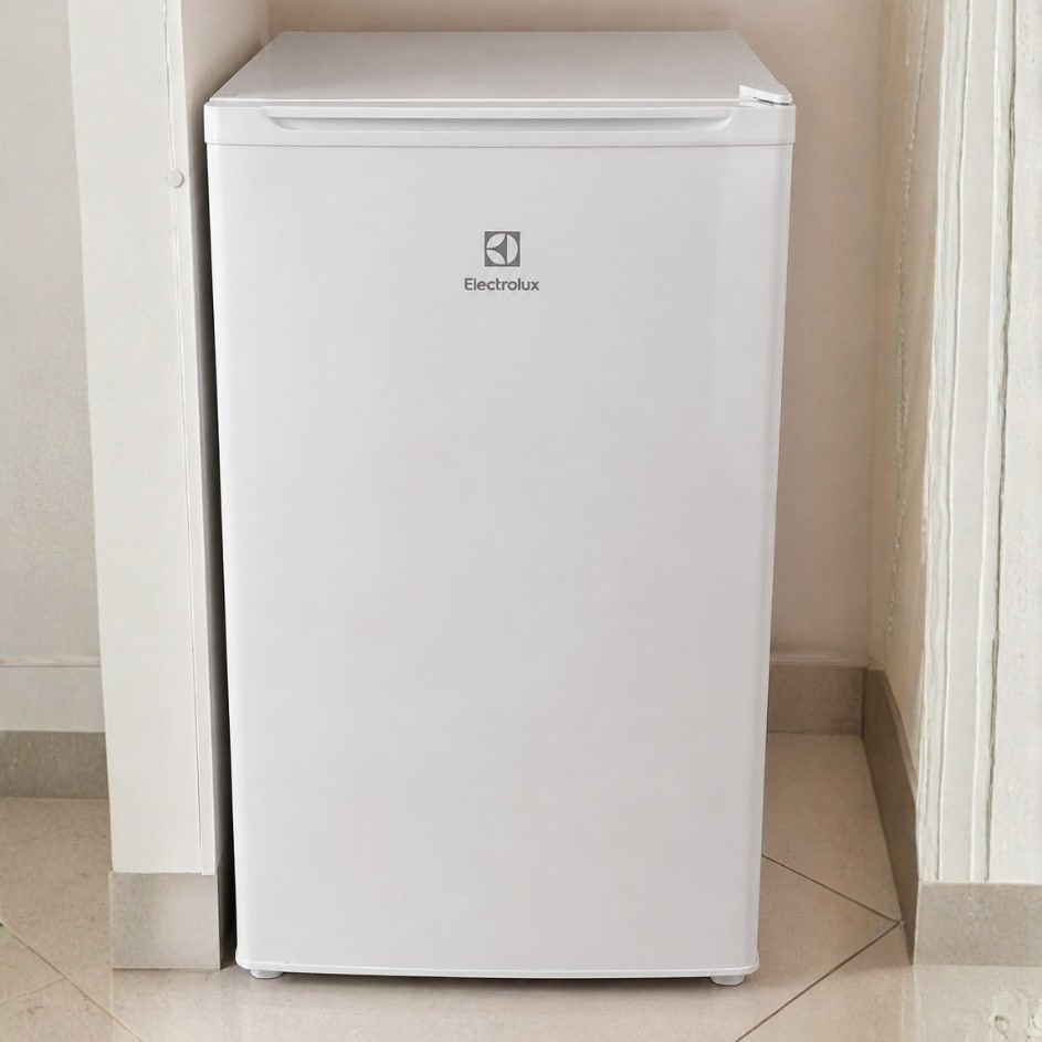 Frigobar Electrolux 122L Branco Efficient com Controle de Temperatura 220v EM120