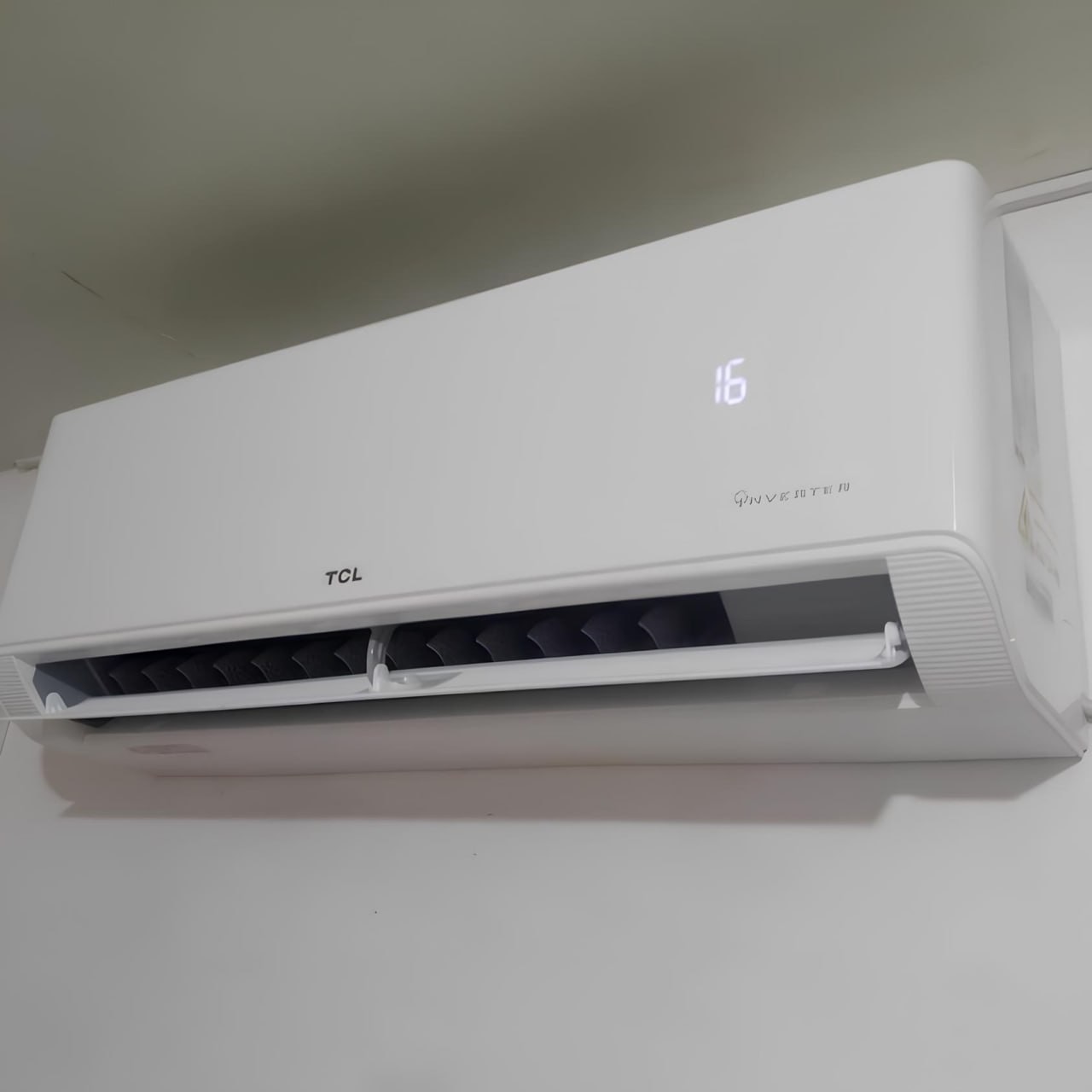 Ar Condicionado Split Inverter Tcl 9000 Btus Qf 220v