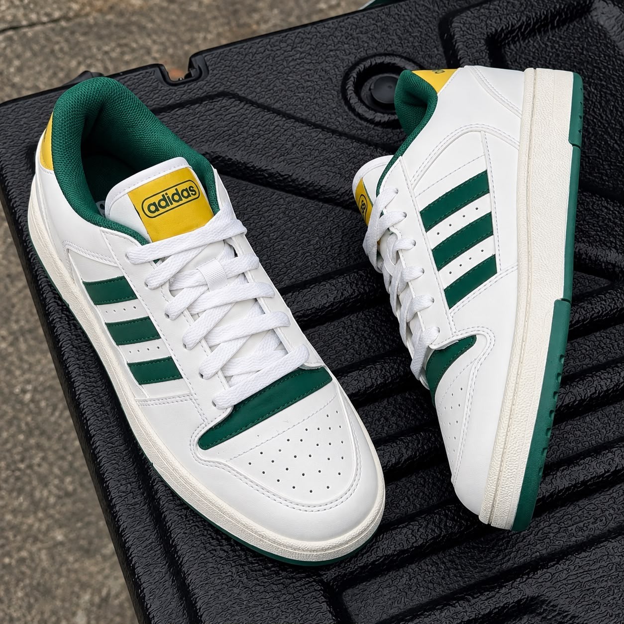 Tênis Masculino Break Start adidas Branco Liso (38 ao 43)