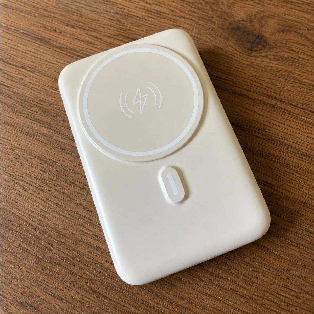 Carregador Portátil Power Bank Indução 10.000 Magsafe