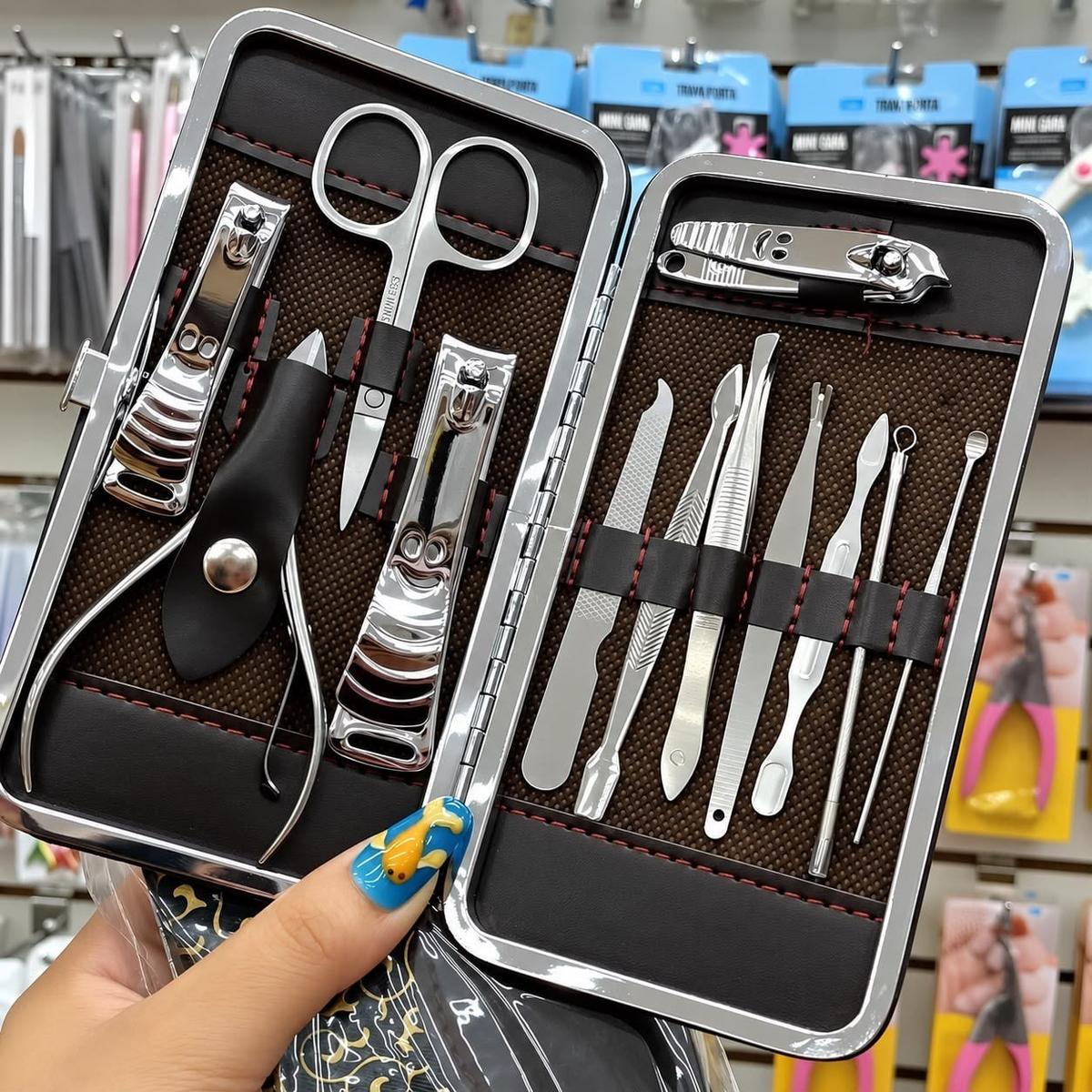 Kit Cortador De Unha Portátil 12 Pç