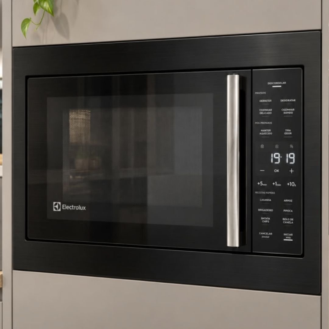 Micro-ondas de Embutir Electrolux 34L Preto Experience com Descongelamento Assistido ME3BP