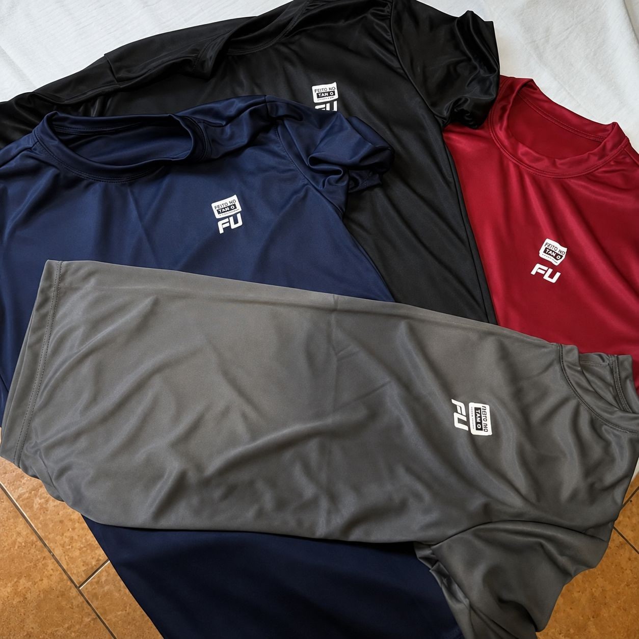 Camisa Time Fit Kit Com 4 Academia Treino Corrida Top