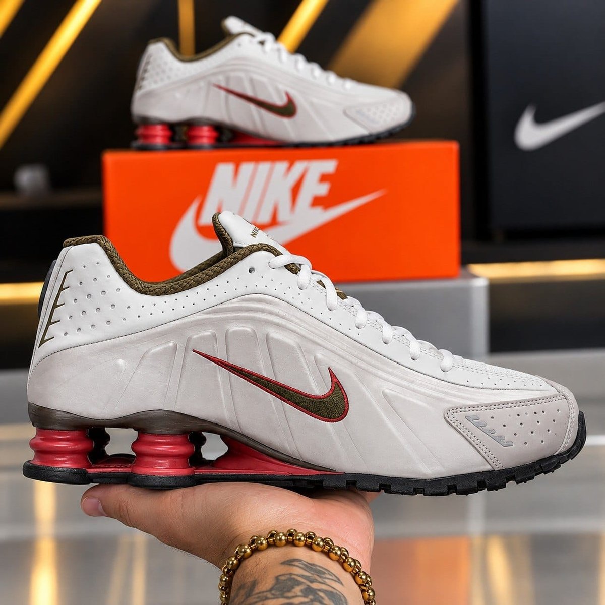 Tênis Nike Shox R4 (37 ao 43)