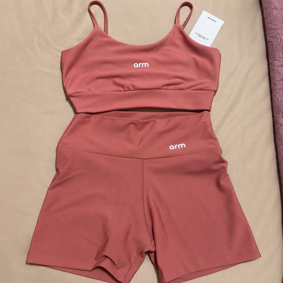 Conjunto Fitness Softblack Top E Short ARM (5 Cores)