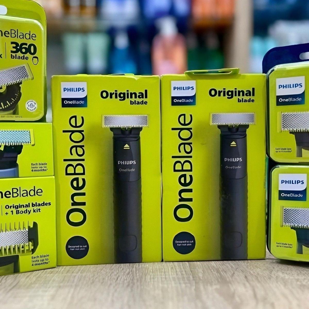 Barbeador e Aparador Elétrico Philips OneBlade com Pente 5 em 1 QP1425/10