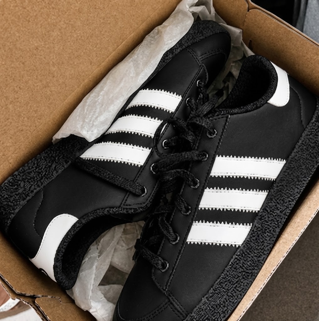 Tênis Jump Hook Adidas (34 ao 43)