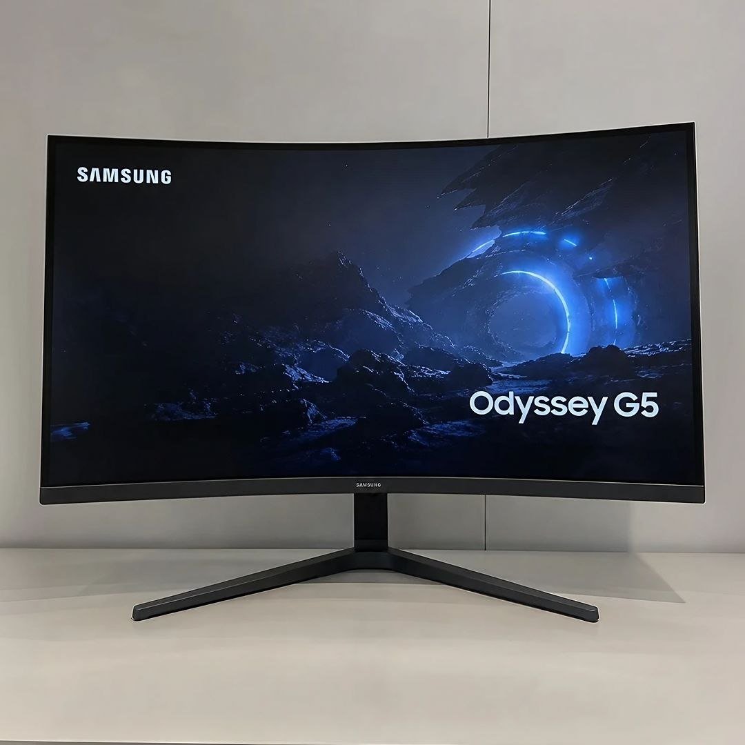 Monitor Gamer Samsung Odyssey G5 32'', Qhd, 165hz, 1ms, Freesync, Hdmi, Dp Preto