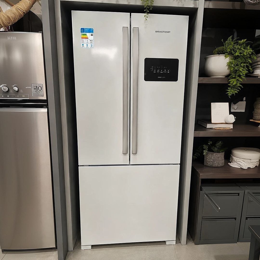 Geladeira Frost Free French Door 3 Portas Branca Brastemp - BRO85MB 110v