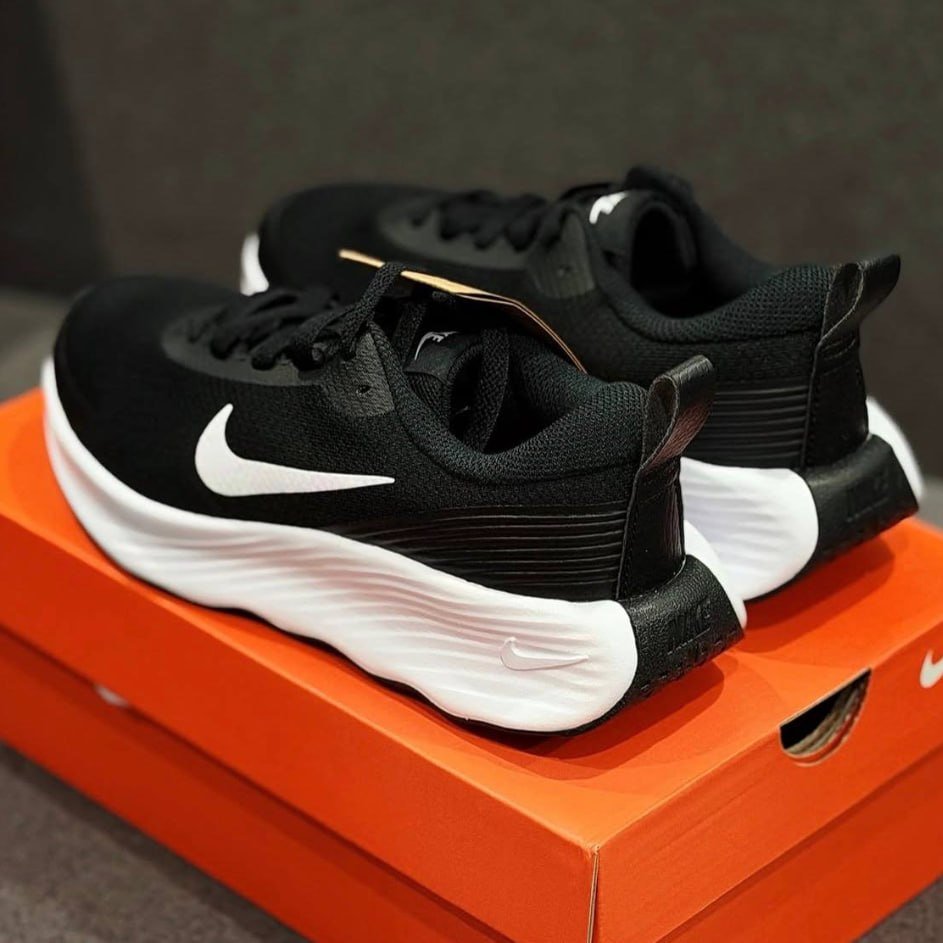 Tênis Nike Promina (38 - 44)
