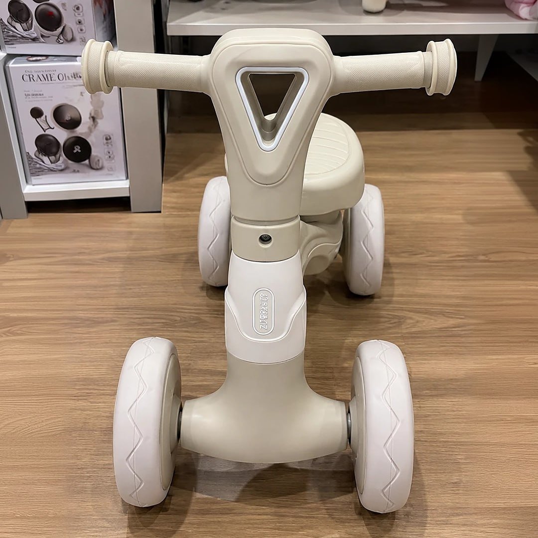 Bicicleta Andador Equilíbrio Sem Pedal 4 Roda Zippy Toys (Bege)