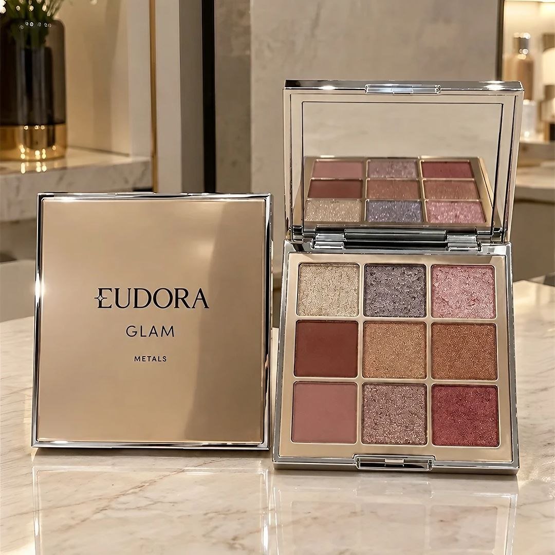 Paleta de Sombras Glam Metals Eudora com 9 Cores de Brilho Metálico E Mate