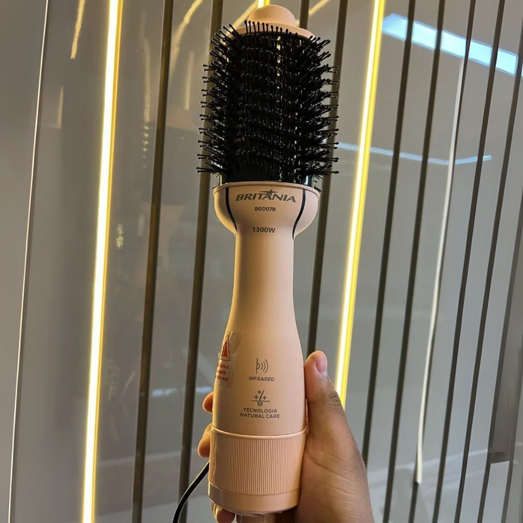 Escova Secadora Britânia Soft 4 em 1 1300W BEC07R Bivolt
