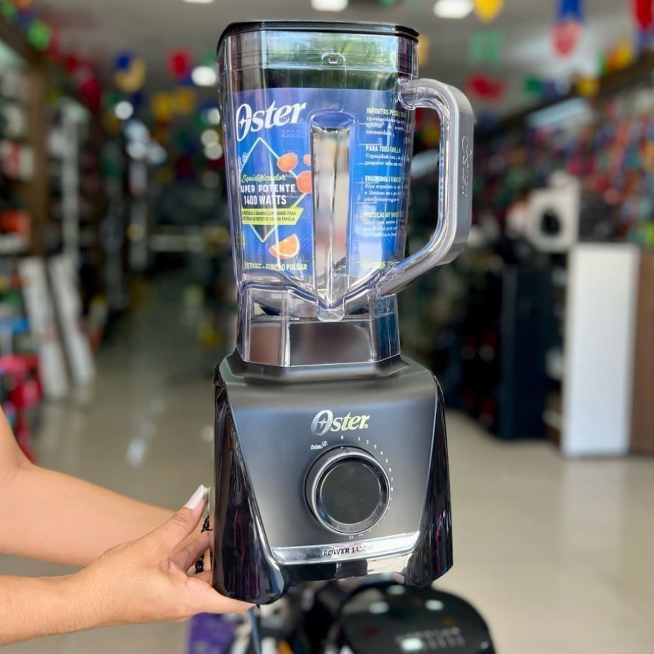 Liquidificador Oster Full 3,2L 1400W Preto OLIQ610