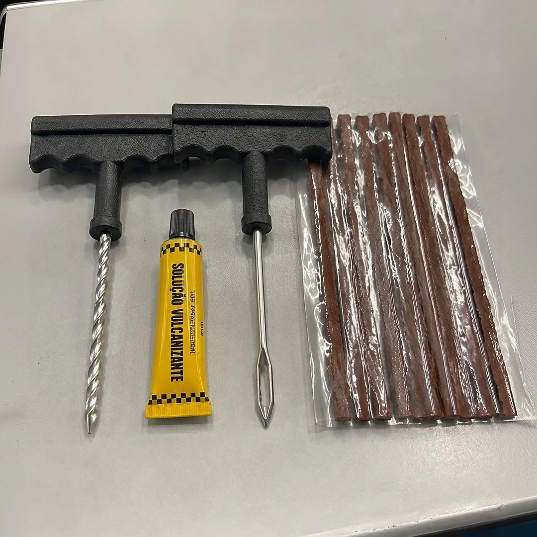 Kit Reparo Pneus 25 Remendo Macarrão Carro Moto Sem Câmara