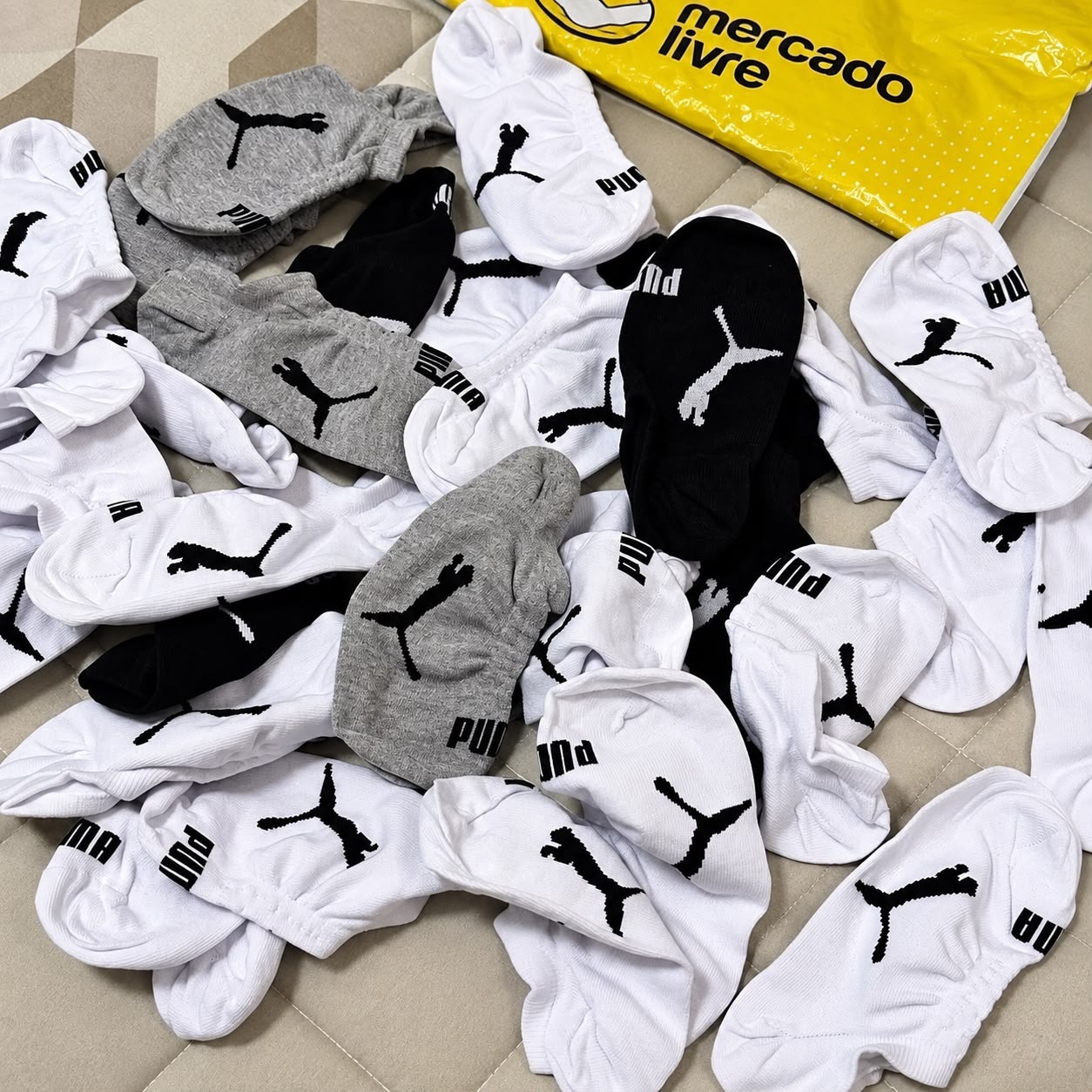 Kit com 9 Pares Meias Puma Soquete (34 ao 46)