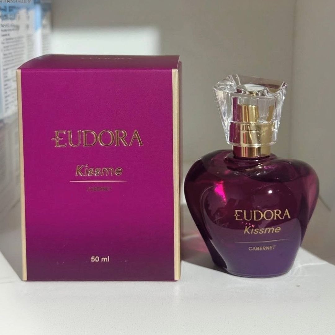 Eudora Kiss Me Cabernet Deo Colônia Feminino 50ml