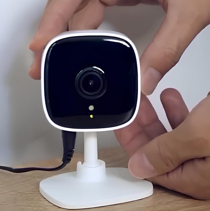 Câmera De Segurança Tp-link Tapo Tc60 1080p 3,3mm Branco