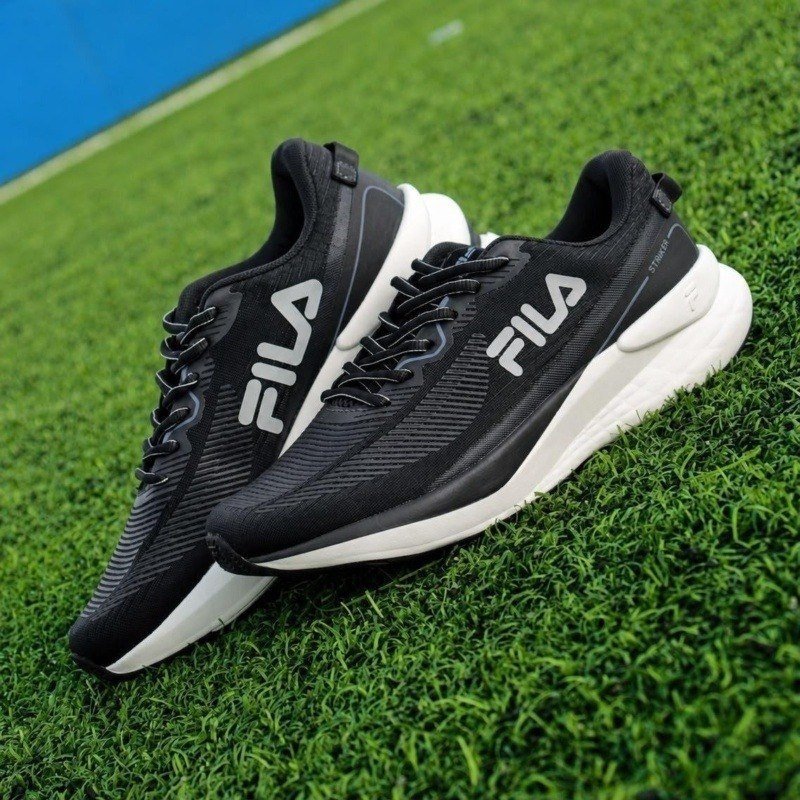 Tênis Fila Striker Feminino Corrida Leve Respirável Esporte