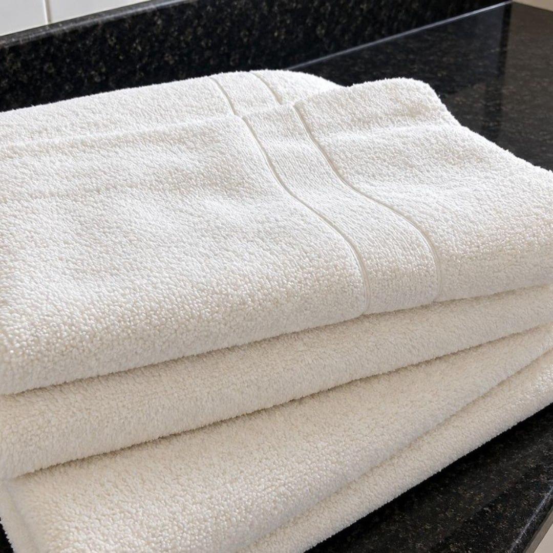 Kit com 2 Toalhas De Banho Gigante Galaxy Camesa 75x150 400g