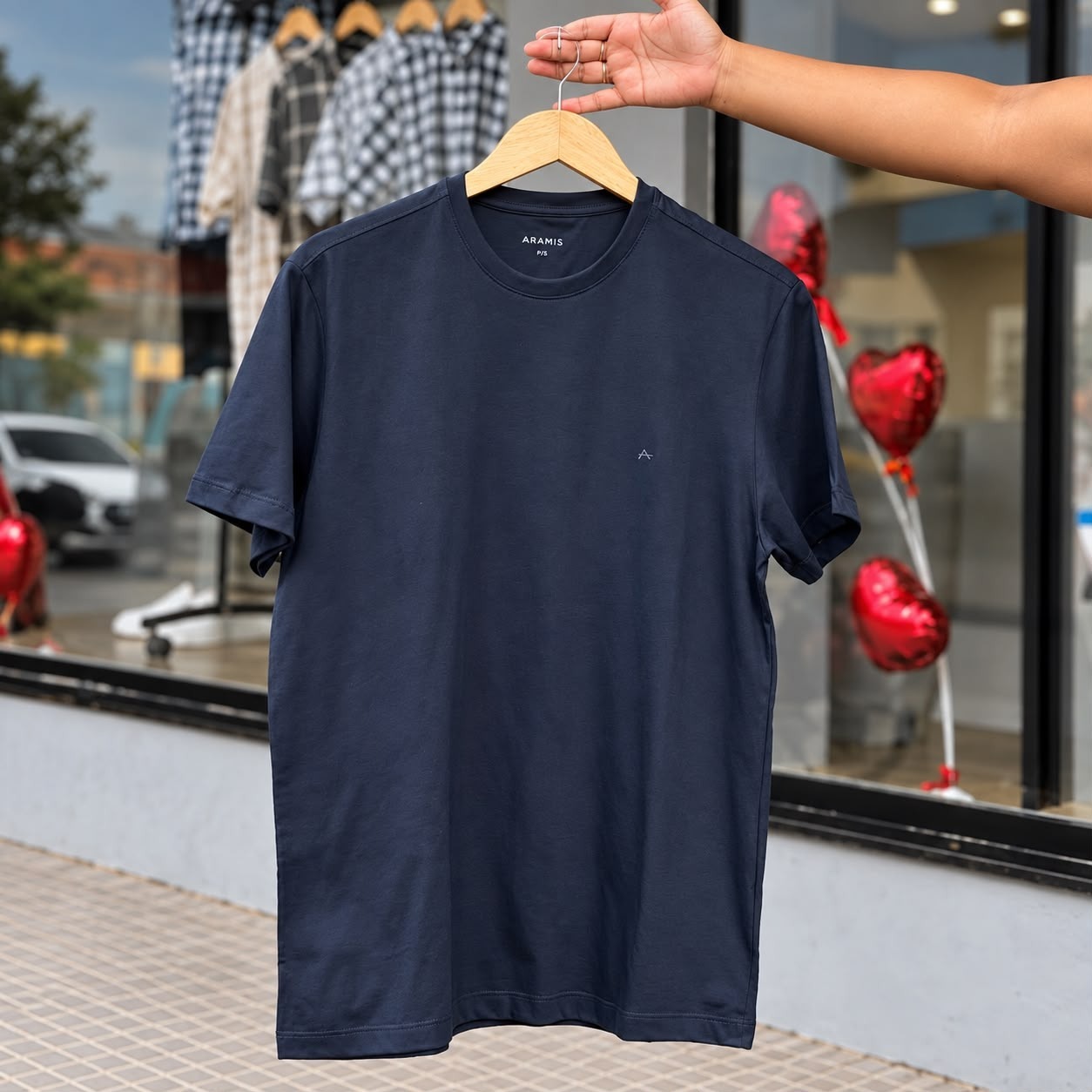 Camiseta Aramis Gola Careca