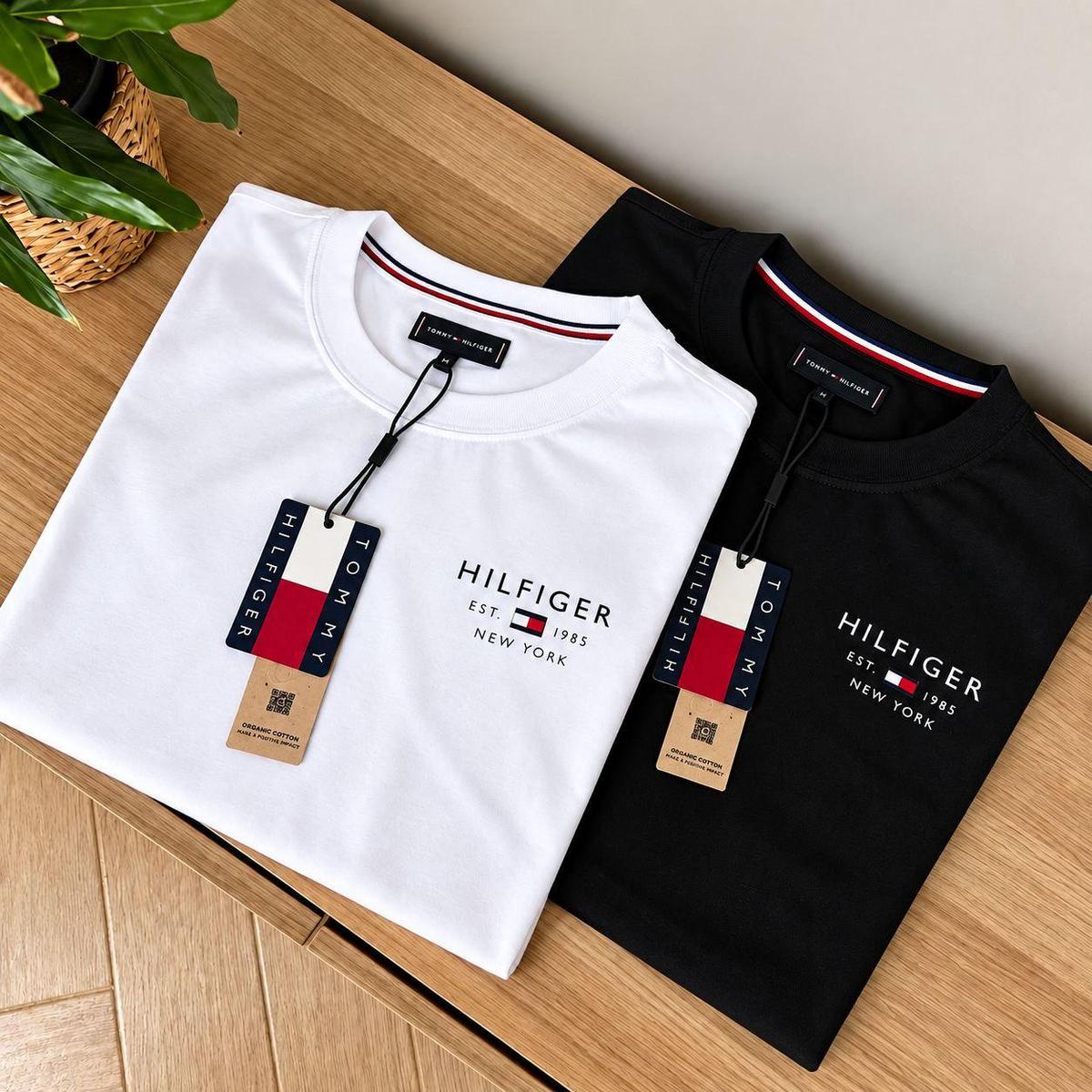Kit 2 Camisetas Tommy Hilfiger Brand Love