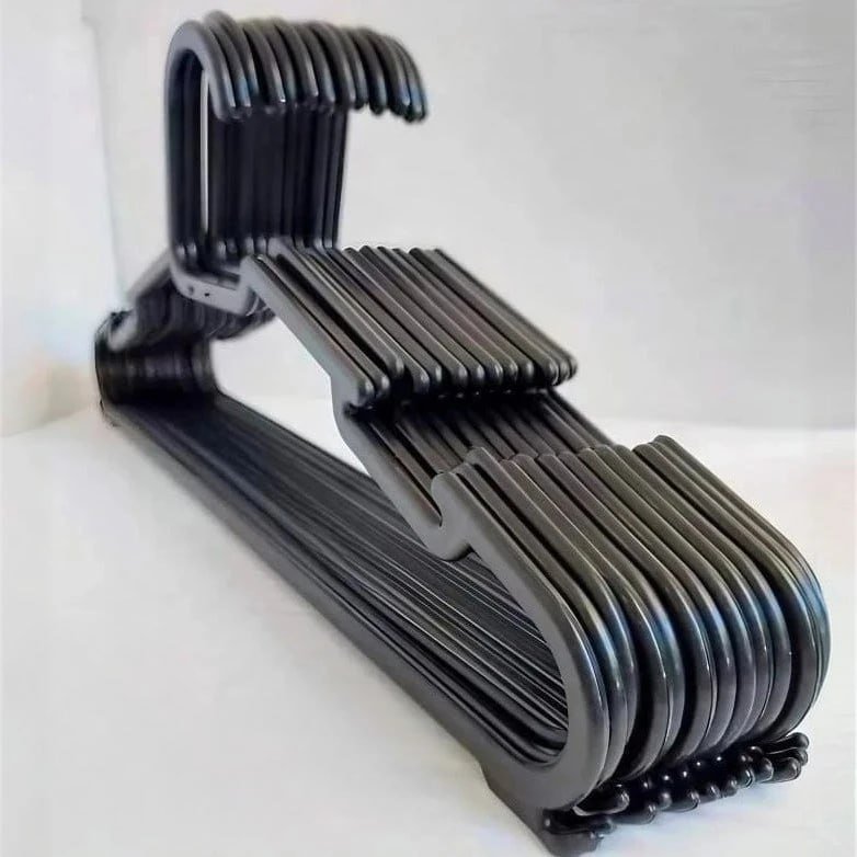 Kit 100 Cabides Pretos Plástico