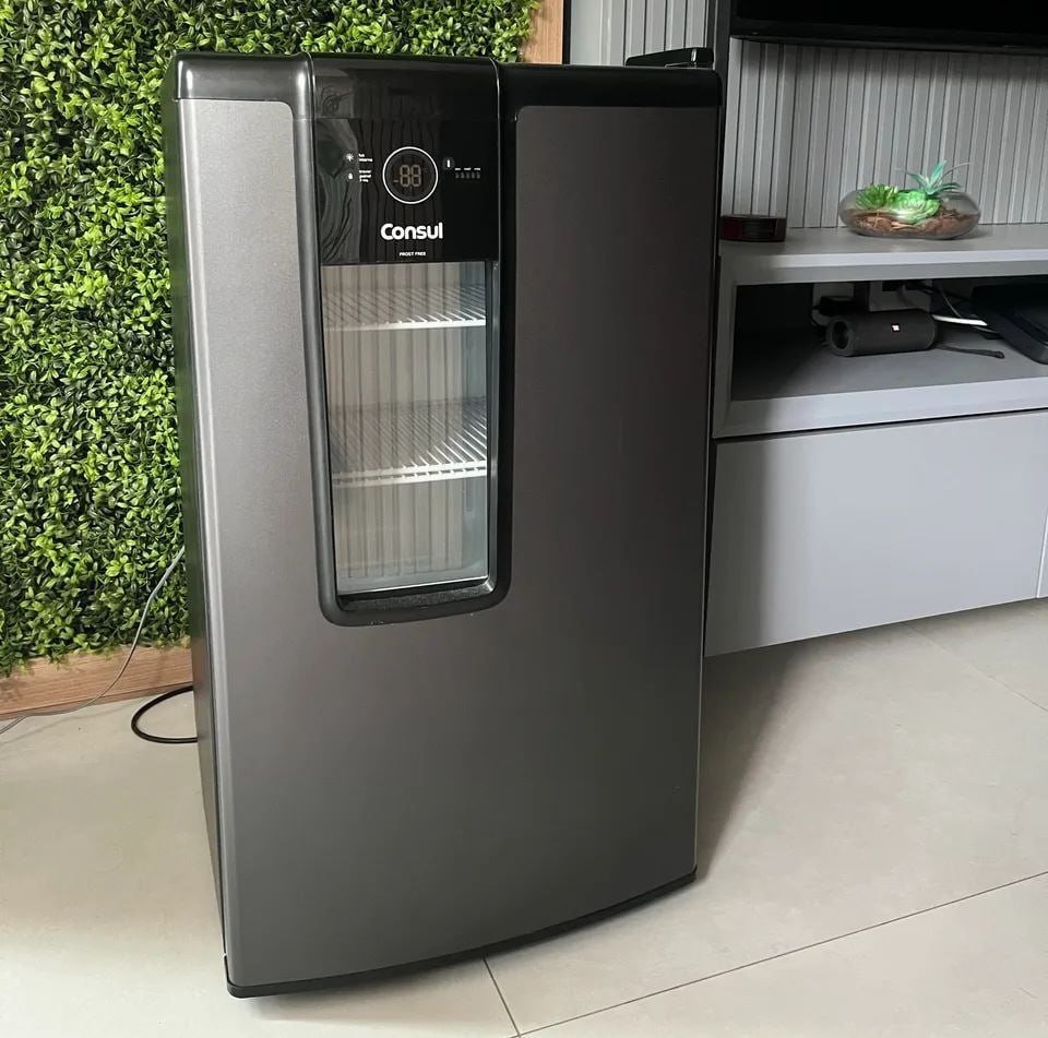 Cervejeira Titanium Czd12mt 83l Cinza Escuro Consul 220v