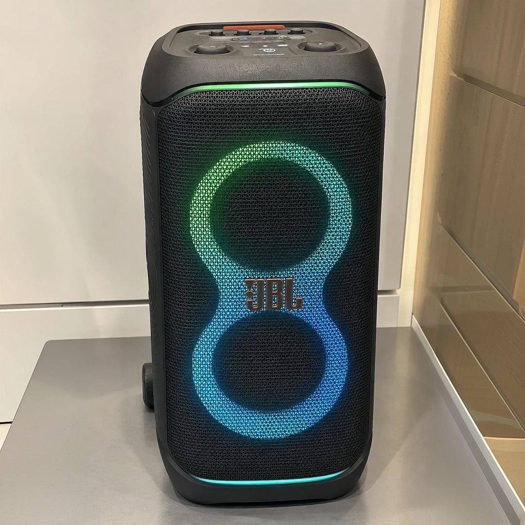 Caixa De Som Jbl Partybox Stage 320 Bluetooth Portátil Com S