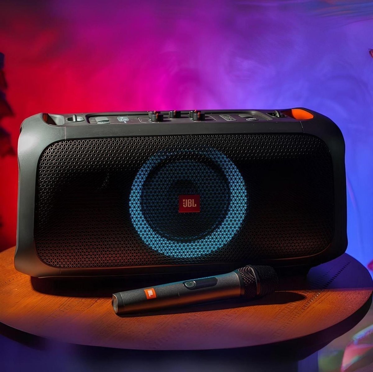 Caixa de Som Bluetooth JBL PartyBox On-the-Go Essential - N/A
