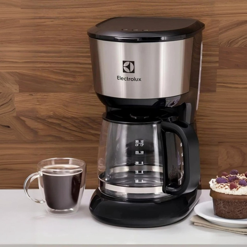 Cafeteira Elétrica Electrolux 15 Xícaras Efficient (ECM10)