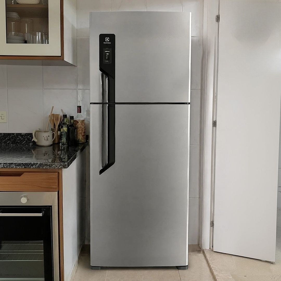 Geladeira Electrolux Frost Free com AutoSense 480L Efficient Duplex Cor Inox Look TF71S