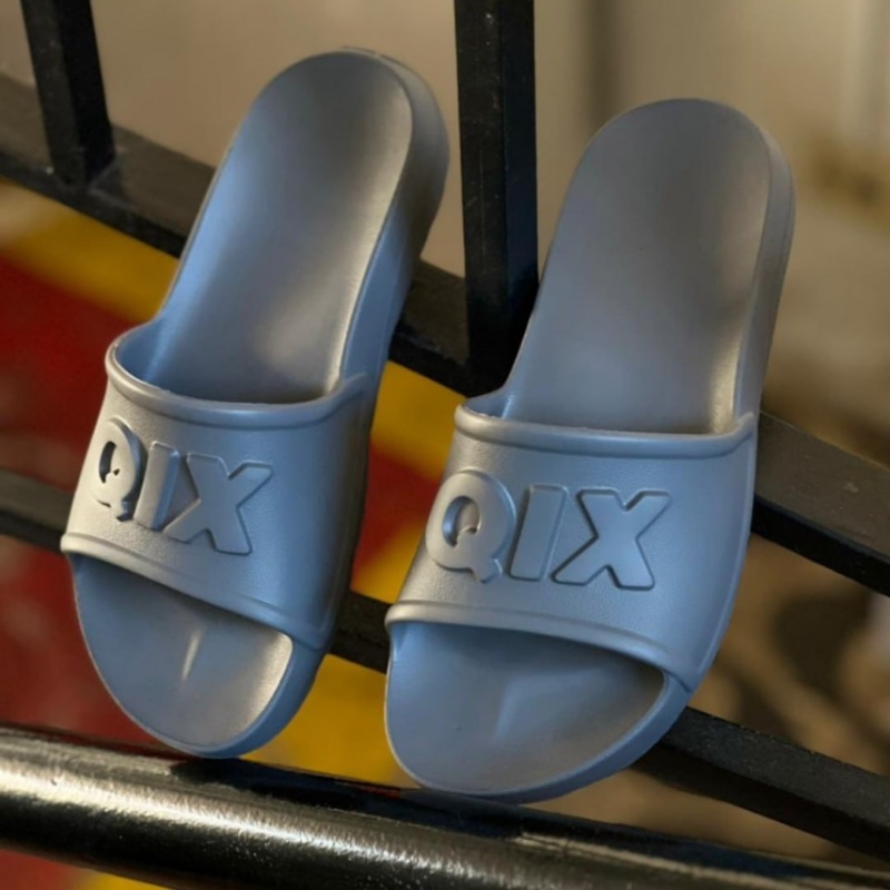 Chinelo Qix Full Liso (5 cores)