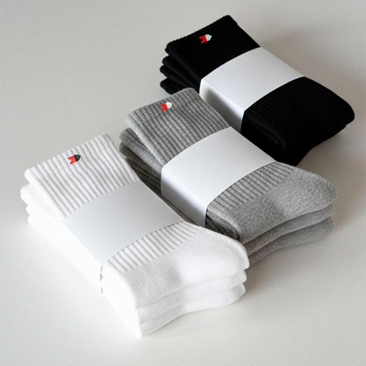 Kit 15 Pares Meias Sport Algodão Cano Médio Sandrini Confort Sortidos 39-43