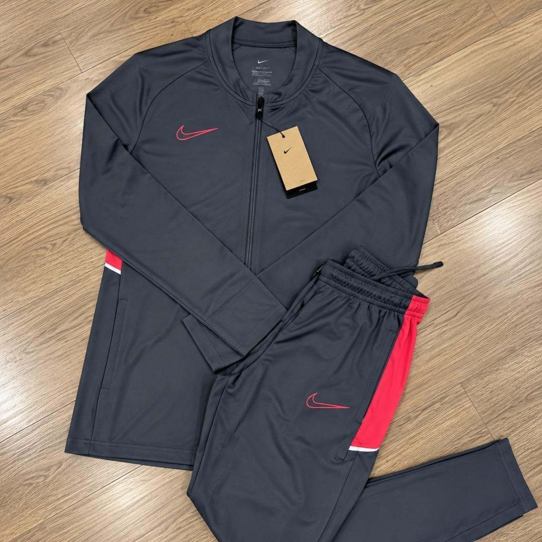 Conjunto de Agasalho Nike Dri Fit Academy