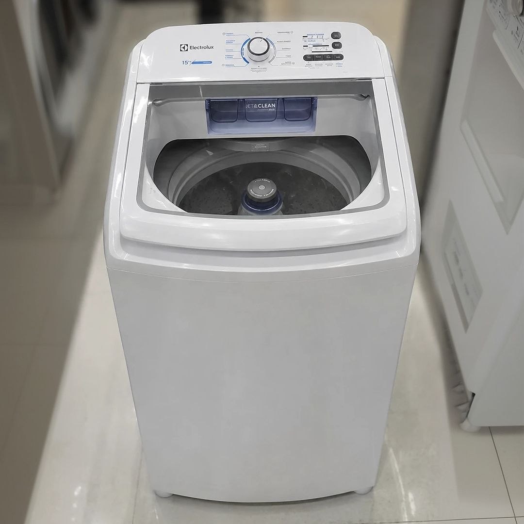 Máquina de Lavar Electrolux 15kg Branca Essential Care com Cesto Inox e Jet&Clean LED15