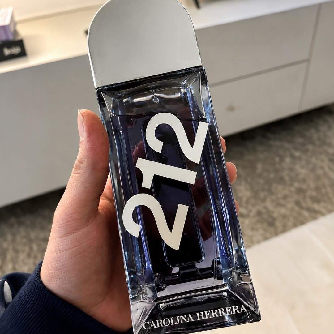 Perfume Carolina Herrera 212 Men Heroes Eau de Toilette 150ml masculino