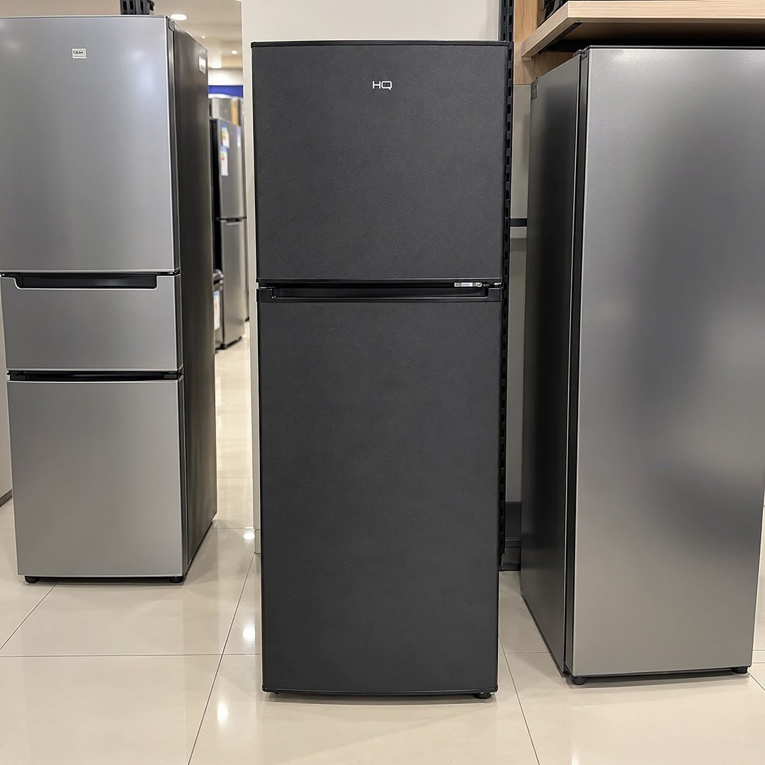 Geladeira Refrigerador Compacto Hq Defrost 140l Hq-140rdf Preta 220V