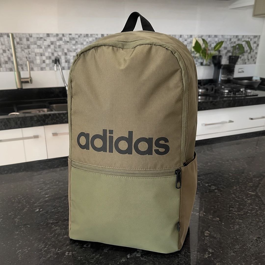 Mochila Classic Daily adidas