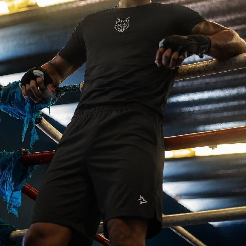 Conjunto Alpha Dry Fit Lobo