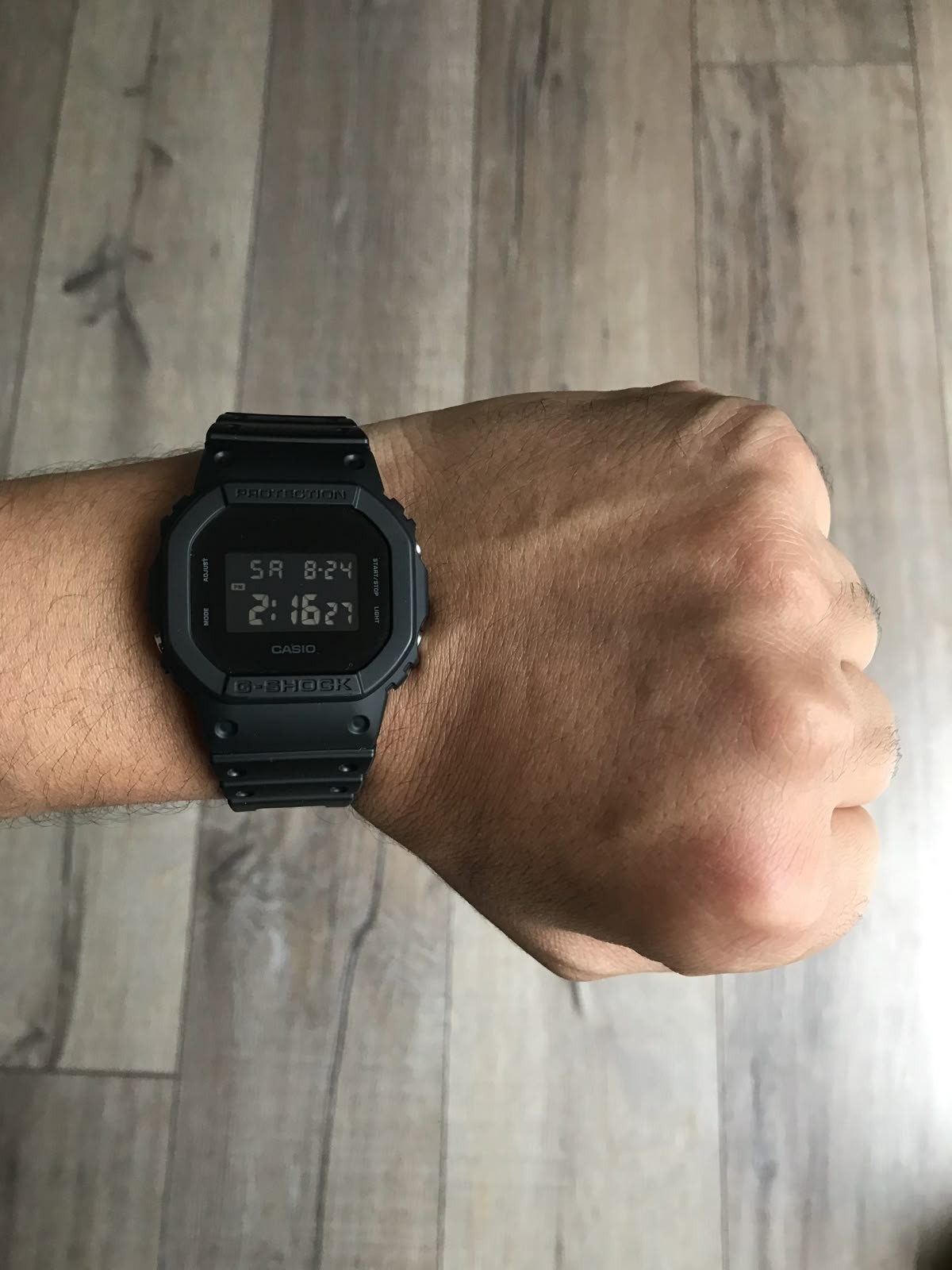 Relógio Casio Masculino G-shock Digital Preto Dw-5600bb-1dr Preto