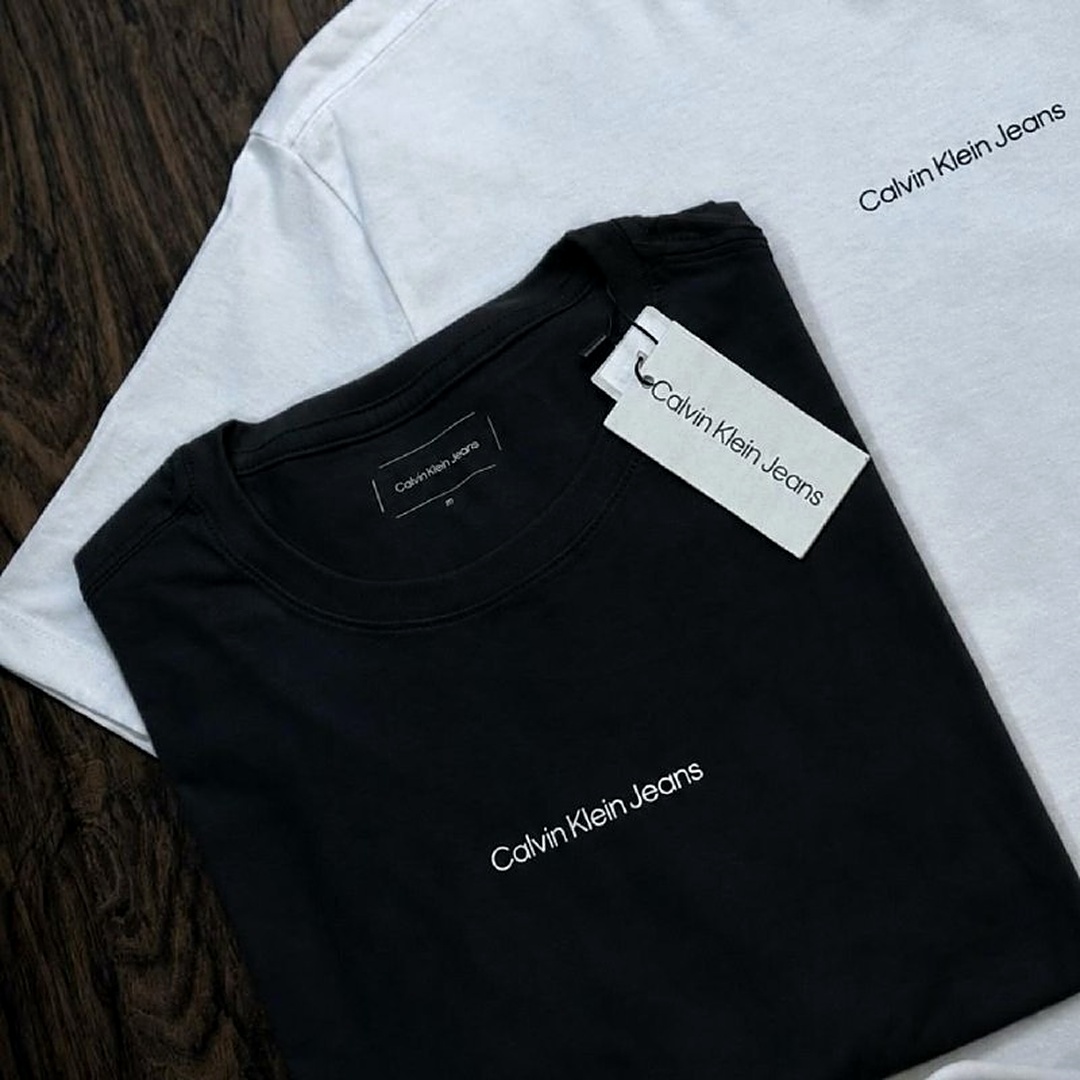 👕 Camiseta Calvin Klein Flame